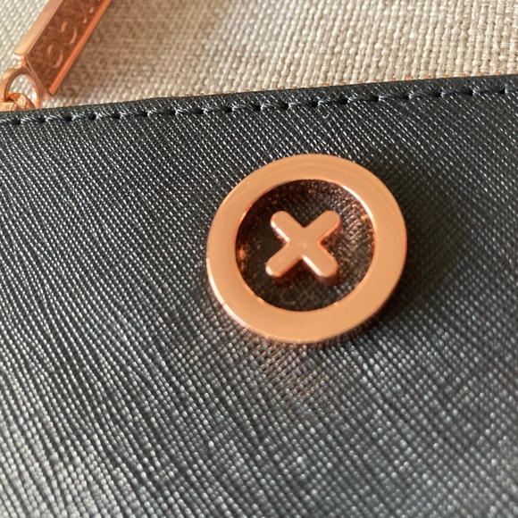 Black Mimco Wristlet New without tags - Picture 2 of 7